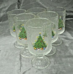 Indiana CRYSTAL ICE Christmas Tree Textured Warm Clear 6-5+» Footed Tumblers 1