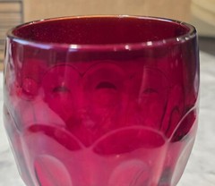 ANTIQUE 1933 FENTON DEEP RUBY RED ARCHED PANEL AND THUMBPRINT TUMBLER