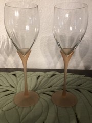 Wine Glasses 2 Tulip stem Shape Pink Peach Rare EUC