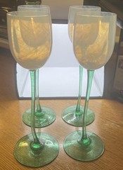 Set 4 Signed 72118 Tulip Hand-Blown Art Glass Wine Flute Goblets 10.75”