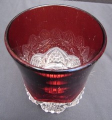 EAPG Pattern Glass Ruby Stain Button Arches, Scalloped Daisy Water Tumbler