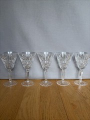 WATERFORD MAEVE Set of 5 WATER / WINE GLASSES 6 7/8″ Tall Crystal Stems – NICE!