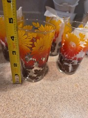 Vintage Drinking Glasses Water/Juice Tumblers Mums 4.5 inch Set Of 4
