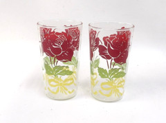 Set of 2 MCM Swanky Swig Juice Jelly Glasses – Red Roses Bouquet
