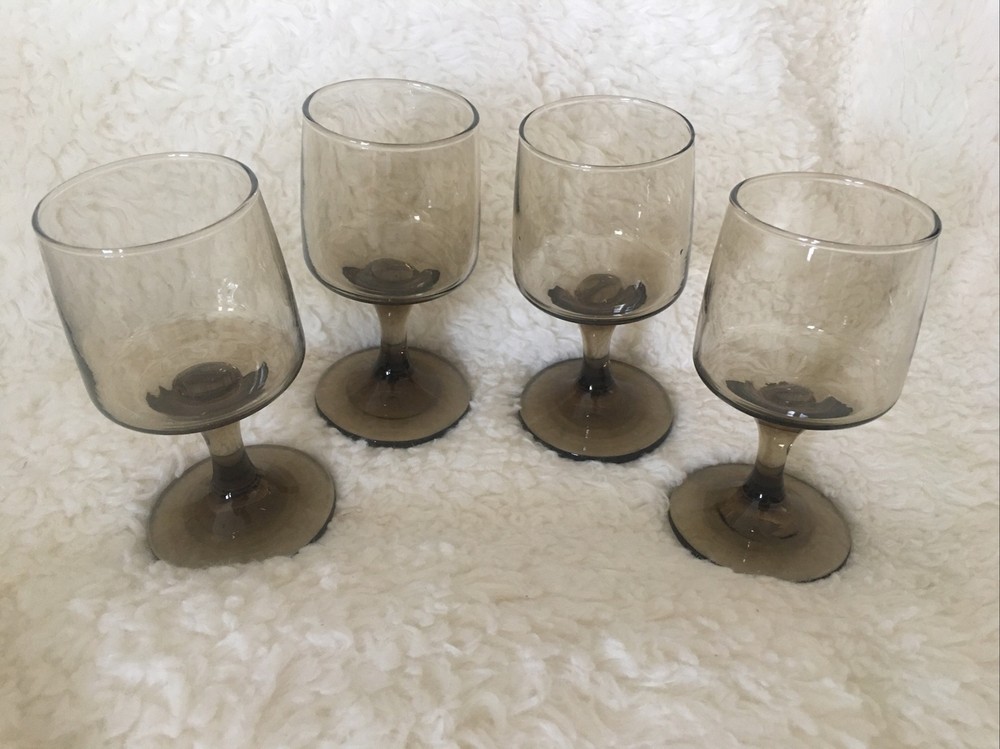 Vintage Libbey Tawny Accent Stemmed 4 Wine Juice Glasses 5 1/8″ Tall 6oz NWOB