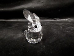 Crystal Bunny / Rabbit With Dark Eyes – Beautiful