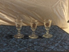 3 Vintage Libbey Gold Leaf Frosted Cordial Glasses Shot Glasses 3.5in