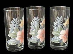 Set of Three Floral Glassware Tumblers with Peach and Yellow Flowers 5″ Vintage