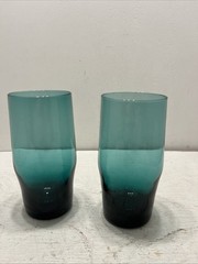Lot of 2 Vintage Teal Blue Glass Tumblers Glasses 5 1/2″ x 2 1/2″