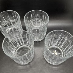 Set Of 4 NIB Whiskey Tumblers Clear Pressed Glass 8oz Europe Ware
