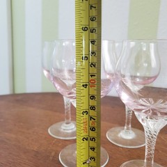 Sasaki Coronation Pink Wine Glass Twisted Stem, Set of 5 Glasses.