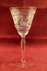 Crystal Facet Cut Stem Wine Glass Ornately Etched w/ Birds & Grapes ~ 6-7/8”