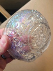 Pretty White US Glass Carnival Glass Palm Beach Berry Bowl Gooseberry Interior