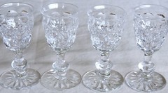 Set of 4 beautiful Crystal vintage Tudor ‘Raleigh’ sherry glasses – England