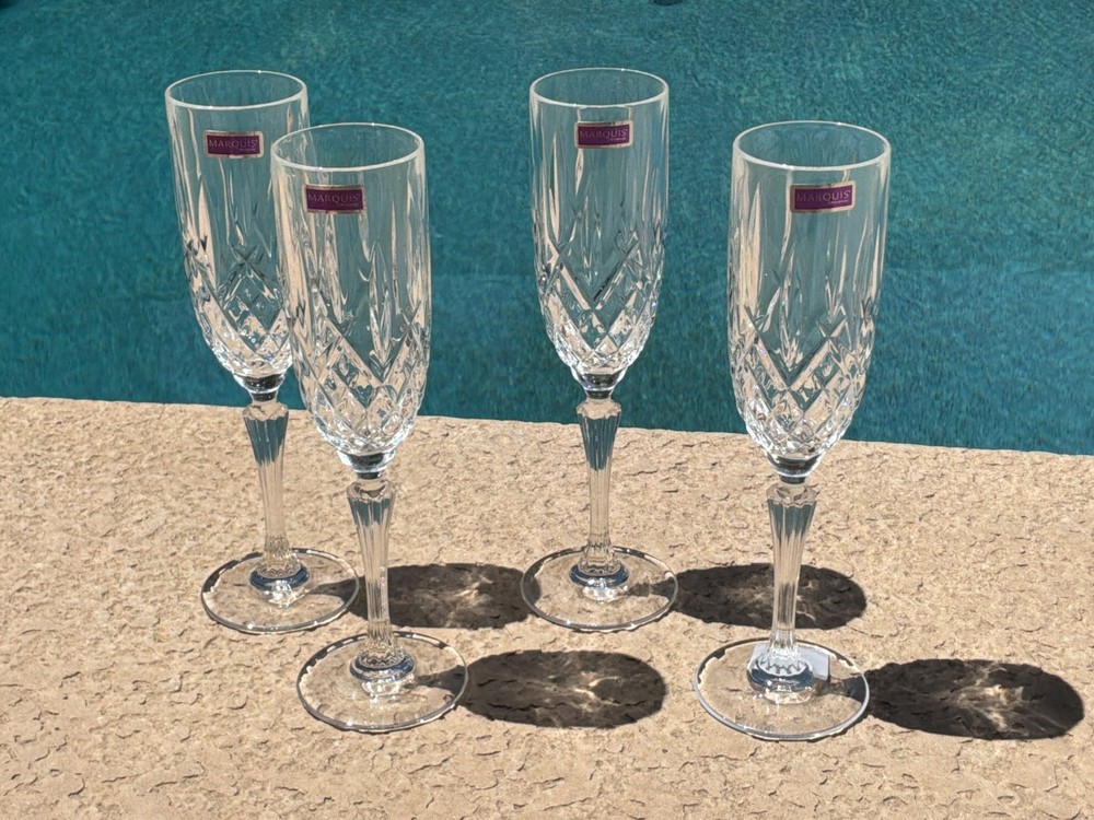 MARQUIS BY WATERFORD MARKHAM Crystal 9.5 inch fluted champagne glasses*BRAND NEW