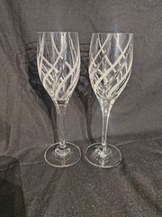 Pair Genuine 8.25″ Mikasa Windlass Wine Glasses Pristine