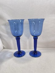 Vtg Set 2 Handblown Cobalt Blue Long Stemmed Wine Glasses 8.5”