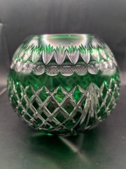 🔥 Ajka CRYSTAL EMERALD GREEN BALL VASE 24% lead CRYSTAL HAND-CUT TO CLEAR MINT