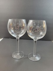 Set of 2 Tall Stemmed Red Wine Glasses Goblets Etched Floral Clear Blown Glass