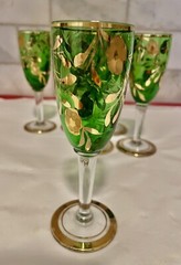Stemware-(6) Emerald Green and Gold Floral Design-Sherry/cordial Flutes-
