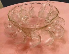 Anchor Hocking Punch Bowl Set Pressed Glass Grape Design 12 Cups+Holders Ladle