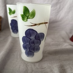 Three Bartlett Collins Gay Fad Grapes 5” White 10 Ounce Drinking Glasses