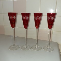 Vintage Bohemia Ruby Red Etched Grapes Set of 4 After Dinner Coctail 7.1″ tall