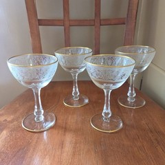 4 Glastonbury-Lotus Brocade Etched Gold Trim Champagne Saucer Glass L31 Unused
