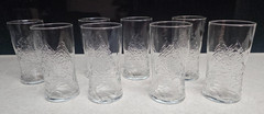 Vintage Arcoroc Clear Embossed Christmas Holly Tree Glass Tumblers – Set of 8