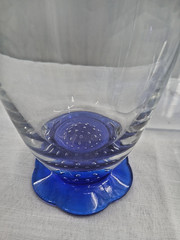 Set of 5 Beautiful Glasses Scalloped Cobalt Blue Bubble Base 6″ Tall Cocktail