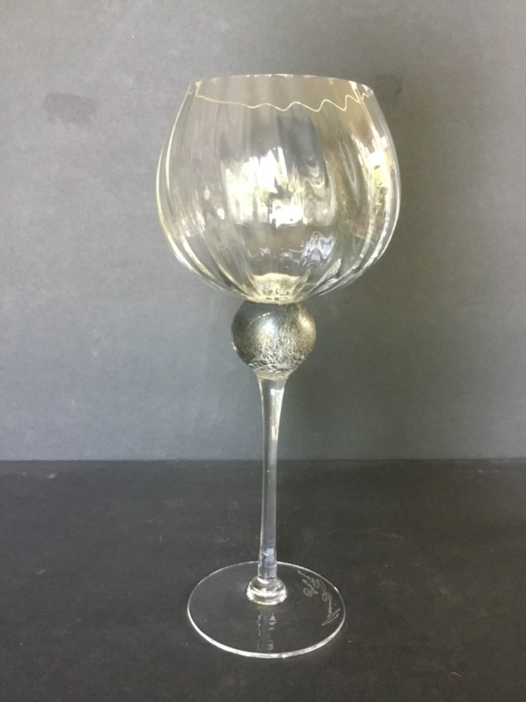 UNION STREET GLASS MANHATTAN Black Bordeaux Wine Glass Goblet ‘Signed