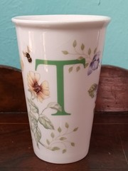 Lenox Butterfly Meadow Porcelain Tumbler Drinking Glass Monogram «T»