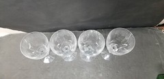 4 VTG CRYSTAL CLEAR FLORAL LOOPS FEATHER ETCHED WINE GLASS STEMWARE