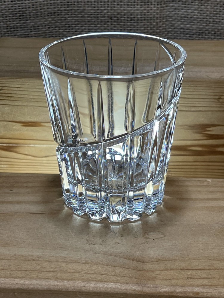 Set of 1 – Mikasa Uptown Double Old Fashioned Crystal Glass Vertical Swirl