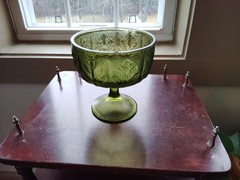 Green glass goblet with oak leaf pattern