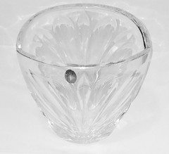 Vintage Dresden Bleikristall Vase Hand Crafted Lead Crystal 7.5 Inches Germany