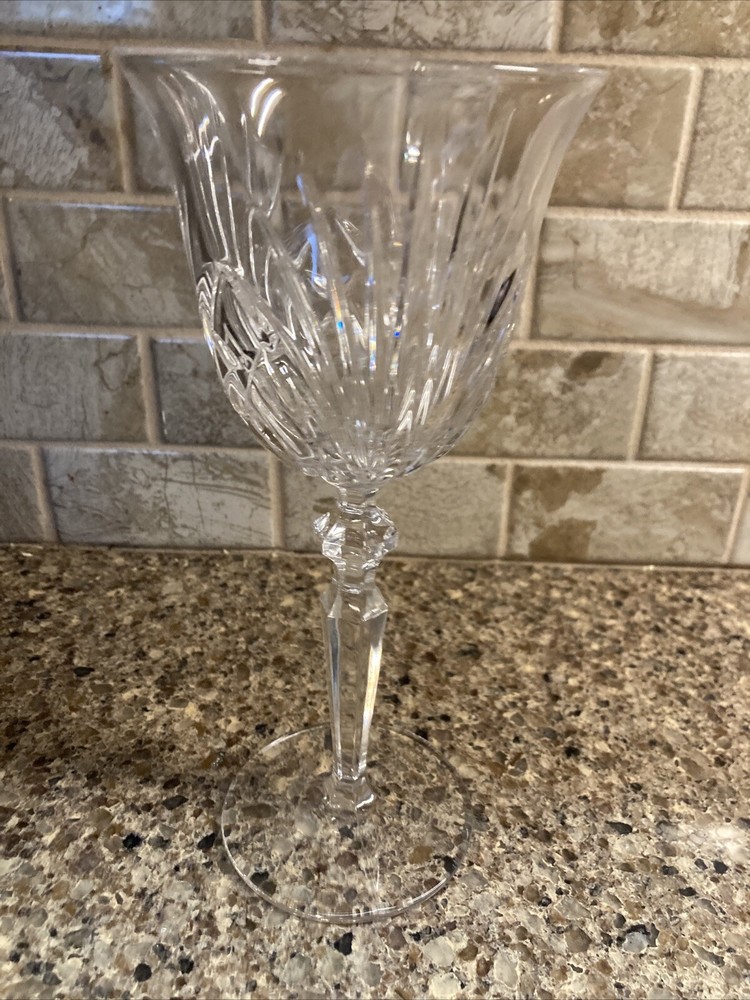 Gorham ROSEWOOD Clear Cut Crystal Wine Glasses 7 & 7/8 in. 1999-2006