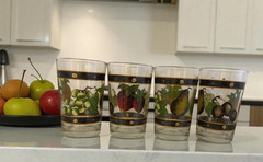 Vintage KIG Indonesia 4- Drinking Glass Fruit STRAWBERRY-GRAPE-PLUM-PEAR 6 fl.oz