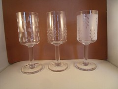 Vintage Mixed Frosted Leaves Teardrops Set of 3 Water Goblet Glasses
