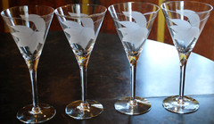 Vintage Set 4 FROSTED SWIRL CUT LEAF Crystal Water Goblets 8 1/8″ Midcentury Mod