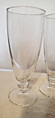 4 Clear Glass Footed Stemmed Barware 8.5″ Tall Glasses Beer Water Iced Tea Pint.