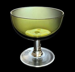 Set Of 2 Vintage MCM Olive Green Wine Glasses Clear Stems 4” Excellent