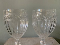 FOUR 4 Mikasa ITALIAN COUNTRYSIDE 6 3/4” Wine Glasses Swirls/Pressed/Knob Stem