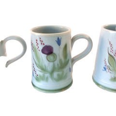 BUCHAN THISTLEWARE SET 3 TANKARDS STEINS COFFEE MUGS 4 1/8″H SCOTLAND #187