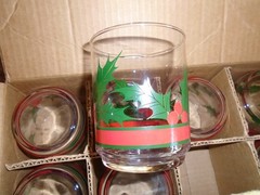 Vintage Libbey 12 Piece Glassware Set Christmas Holly & Berries 14 oz Very Nice