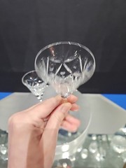 (2) Cordial 4-5/8″ Glasses Crystal Seneca «Stratford» cut dots & fans