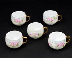 5 Antique H. Wehinger Porcelain Tea Cups Austria Pink Roses & Gold Trim 3.75″ W