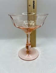 Vintage Fry Glass Pink 💕 Straight Optic 5 1/8″ Saucer Champagnes EUC Pretty