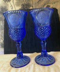 Vtg Fostoria Avon Cobalt Blue Glass George Martha Washington 8″ Set of 2 Goblets