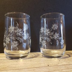 Vintage White Floral Drinking Glass Set Two Tumblers and Two Juice Glasses